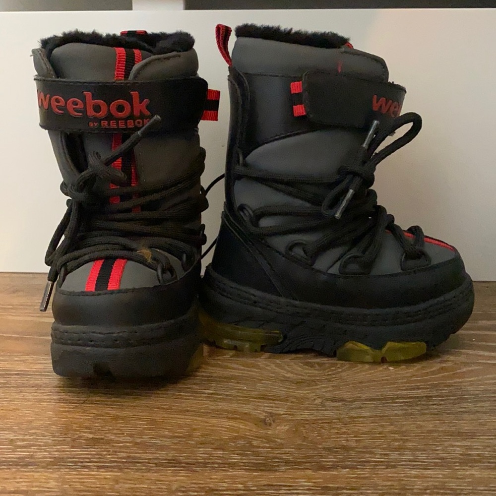 Reebok toddler snow boots